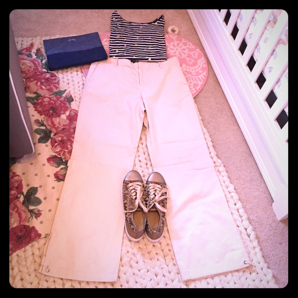 Gap Stretch Khakis